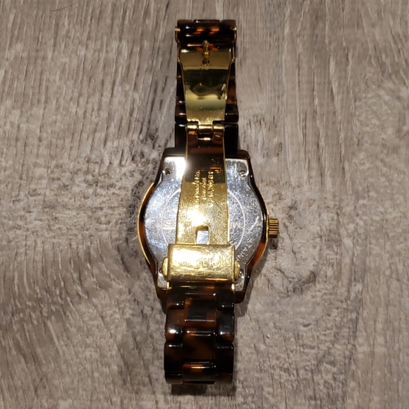 Michael Kors Tortoise Women's Watch - Picture 5 of 5